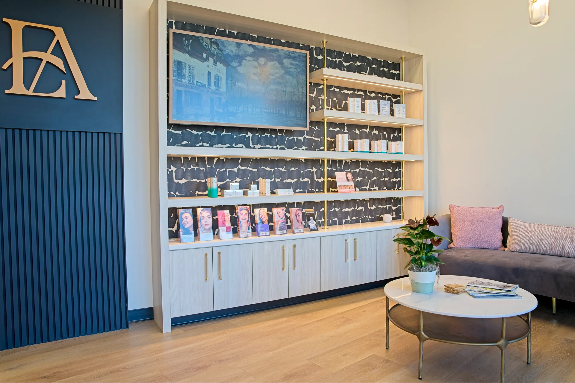 Everis Aesthetic Medicine clinic space 3